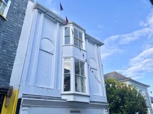 Photo 1- click for photo gallery